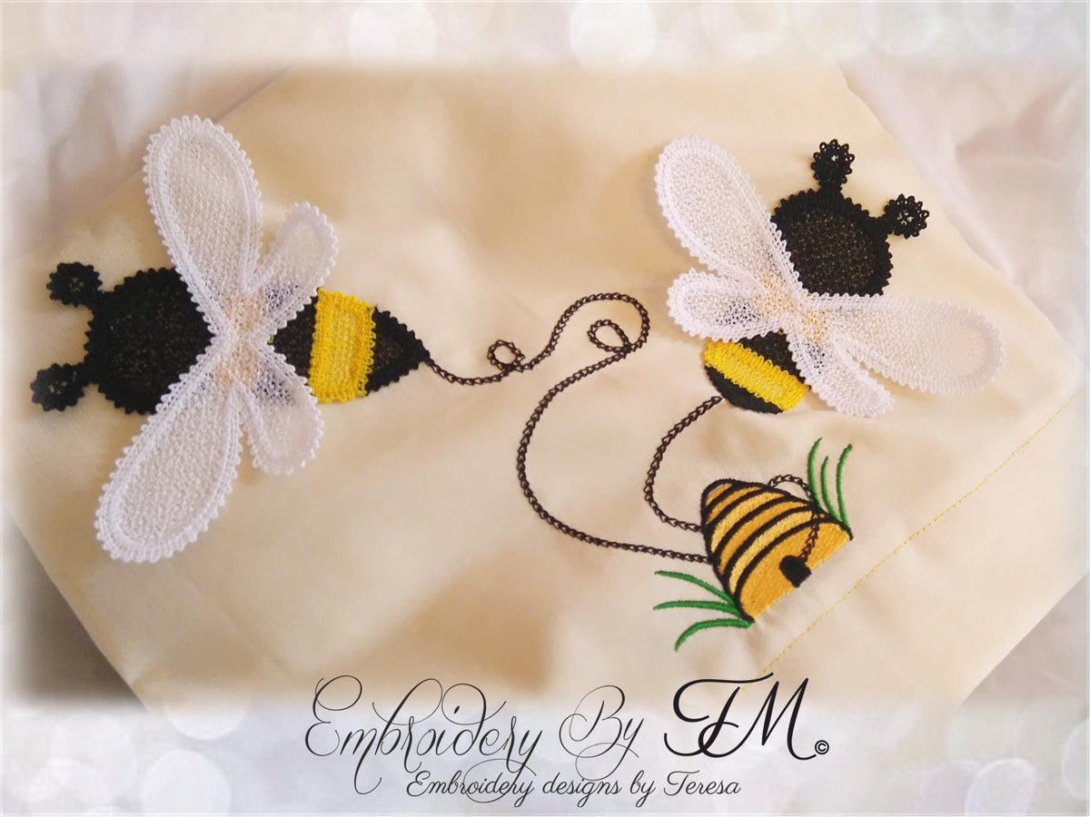 Honeycomb and Bee Key Bell Instant Download Embroidery 