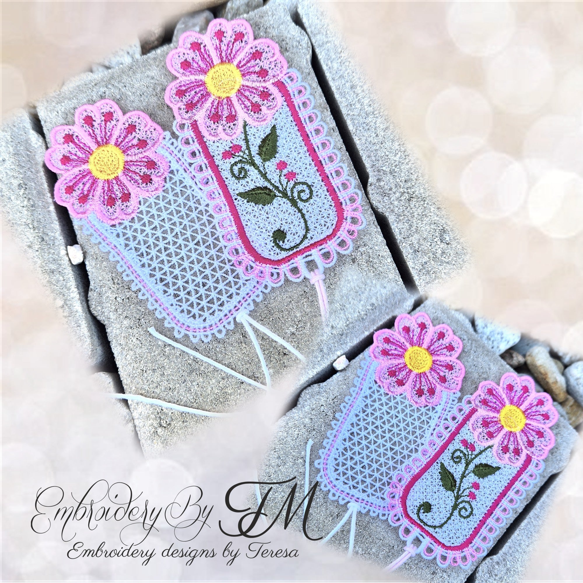 Bookmark Lily of the valley / 5x7 hoop – Embroidery by TM