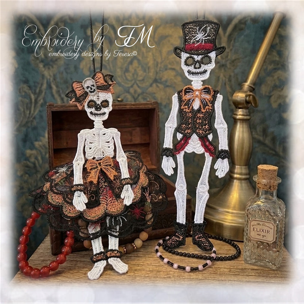 Skull FSL/ two sizes – Embroidery by TM - designs by Teresa