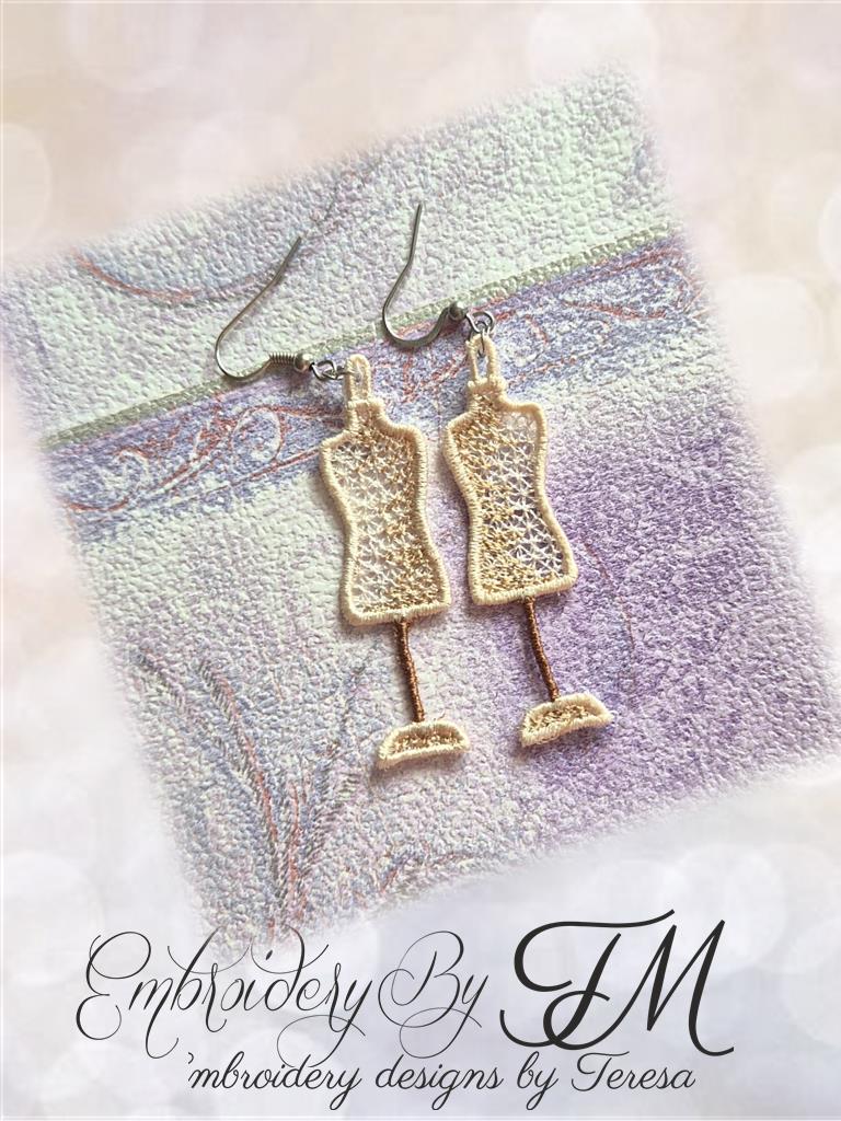 Sewing earrings No.6 /  4x4 hoop