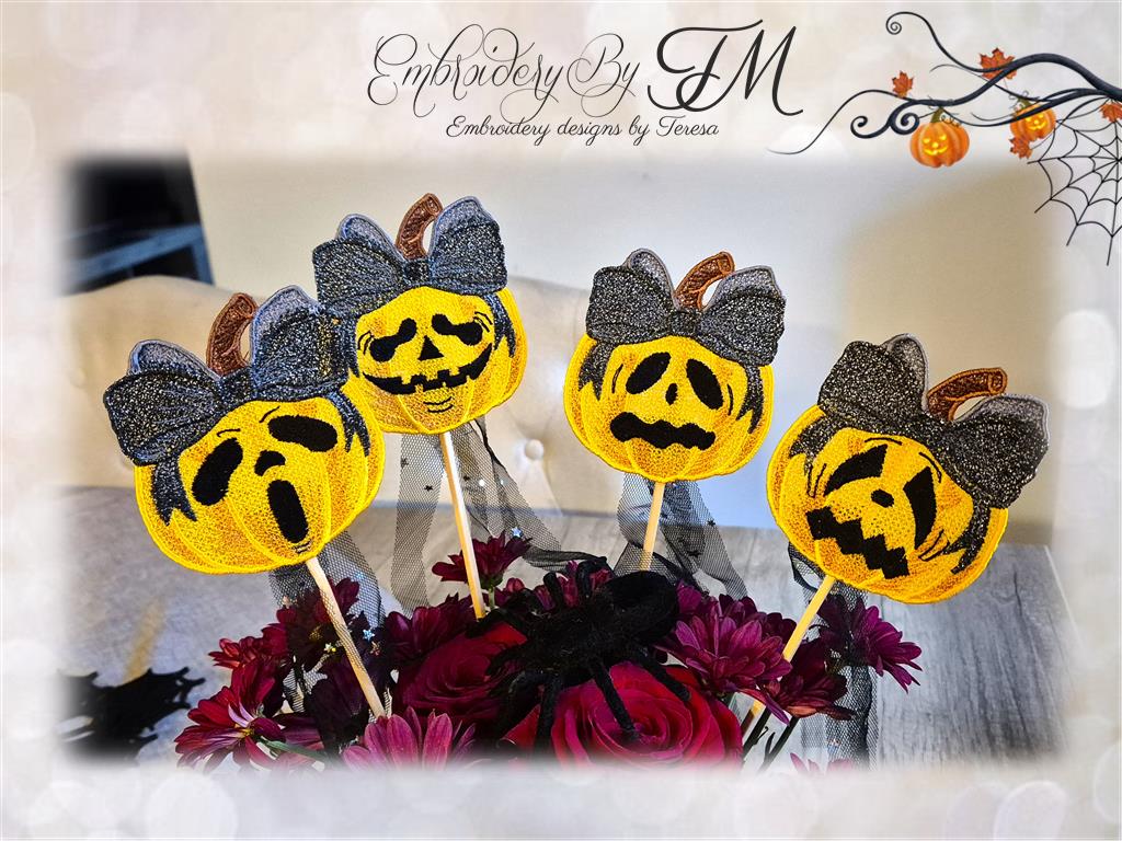 Halloween pumpkins set/ two variations / 4x4 hoop
