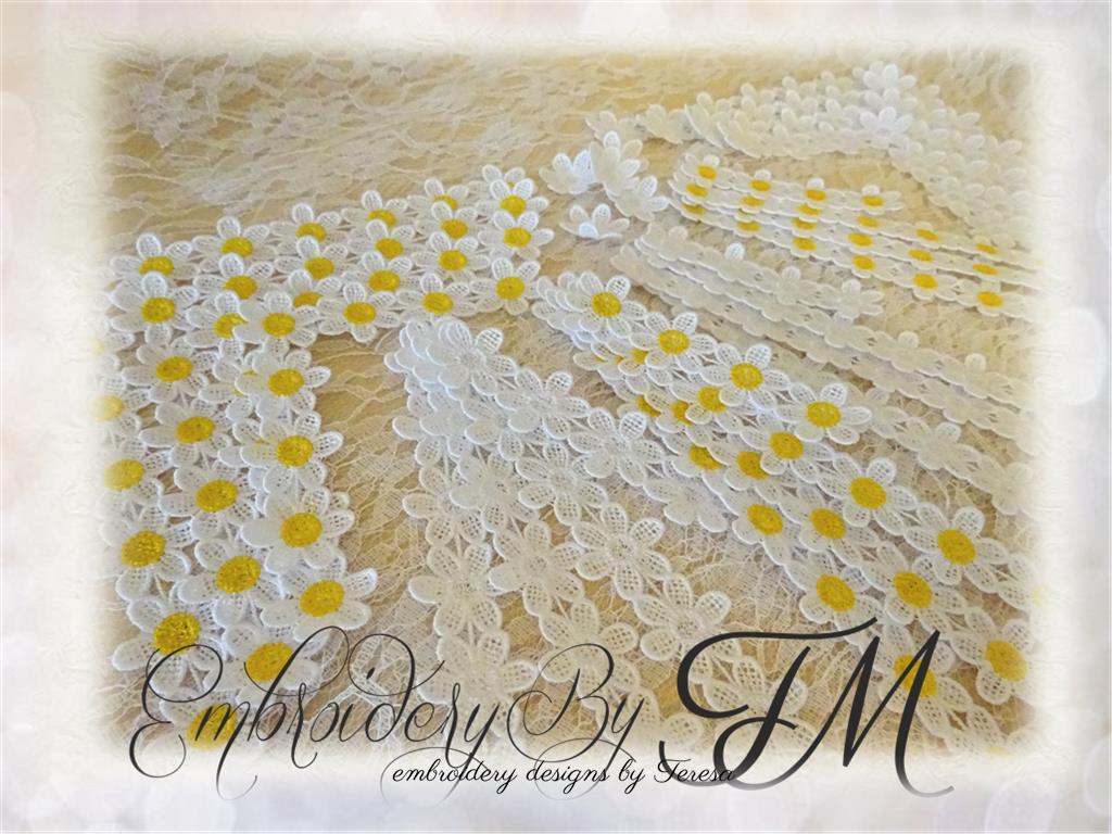 Large set Lace trim daisies, corner lace daises / multi variations / Different lengths / Two color variations