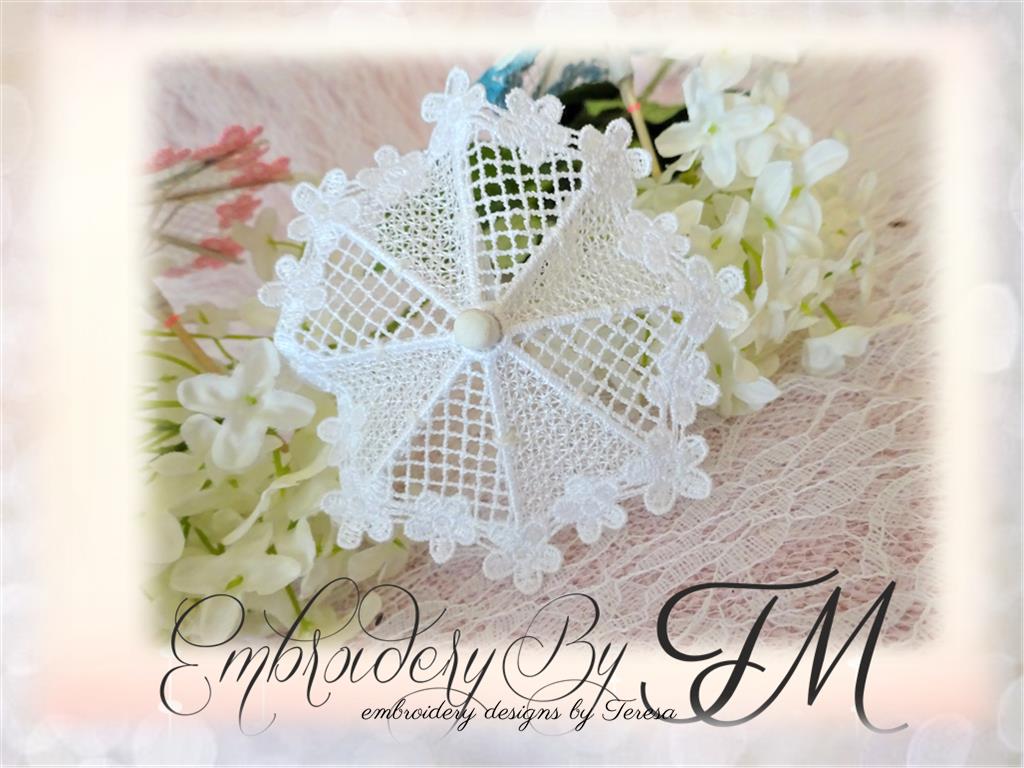 Small lace umbrella Flowers/ 4x4 hoop