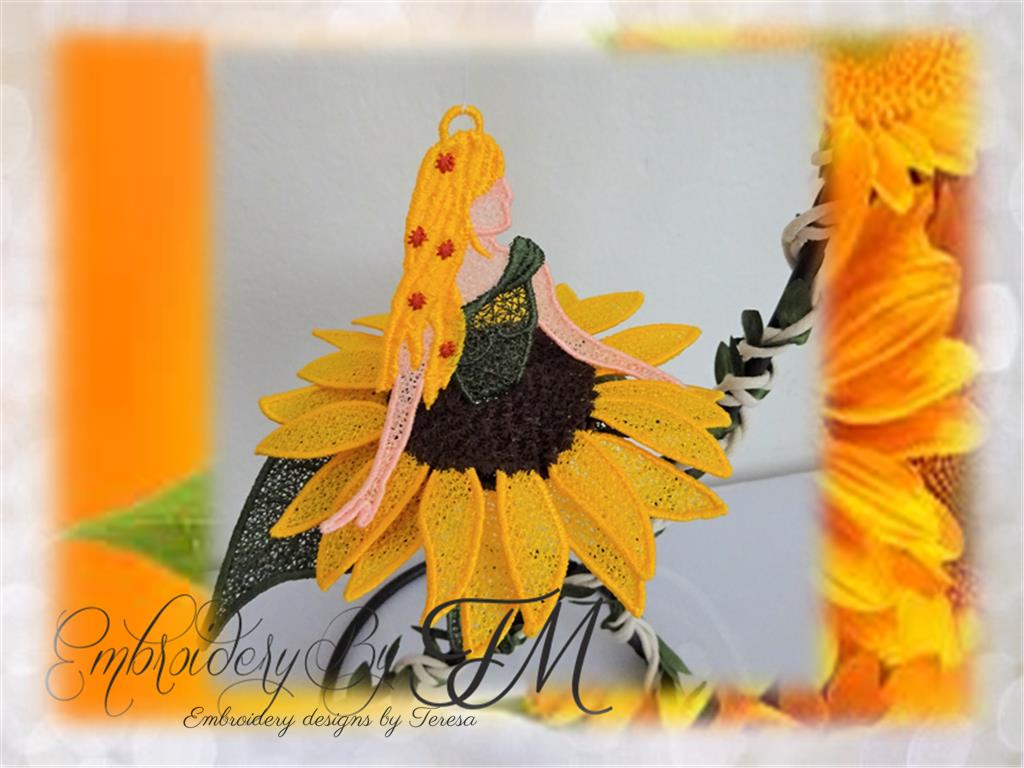 Sunflower doll / two sizes