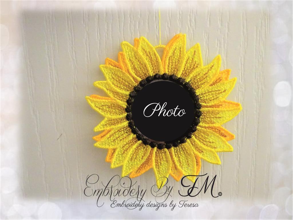 Photo frame FSL with Sunflower/ 4x4 hoop / two variations