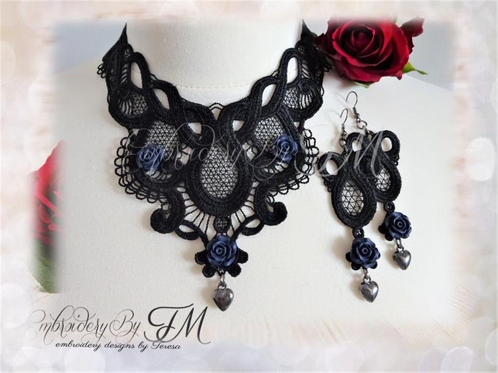 Ghotic necklace and earrings FSL