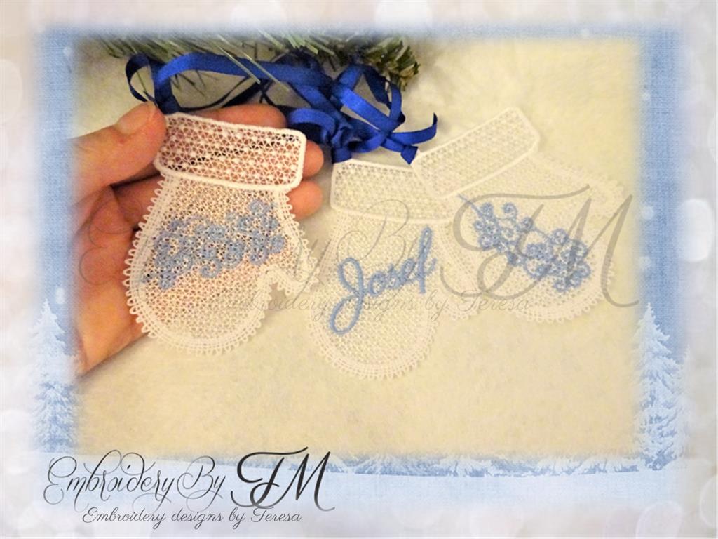Christmas lace gloves / one design is empty, you can put your text here, I used the name of my son Josef/4x4 hoop