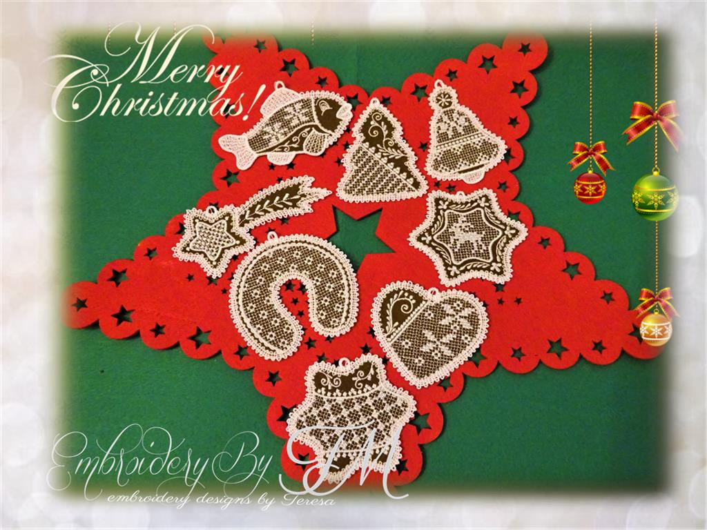 Gingerbread decorations/ combination felt and lace / 4x4 hoop