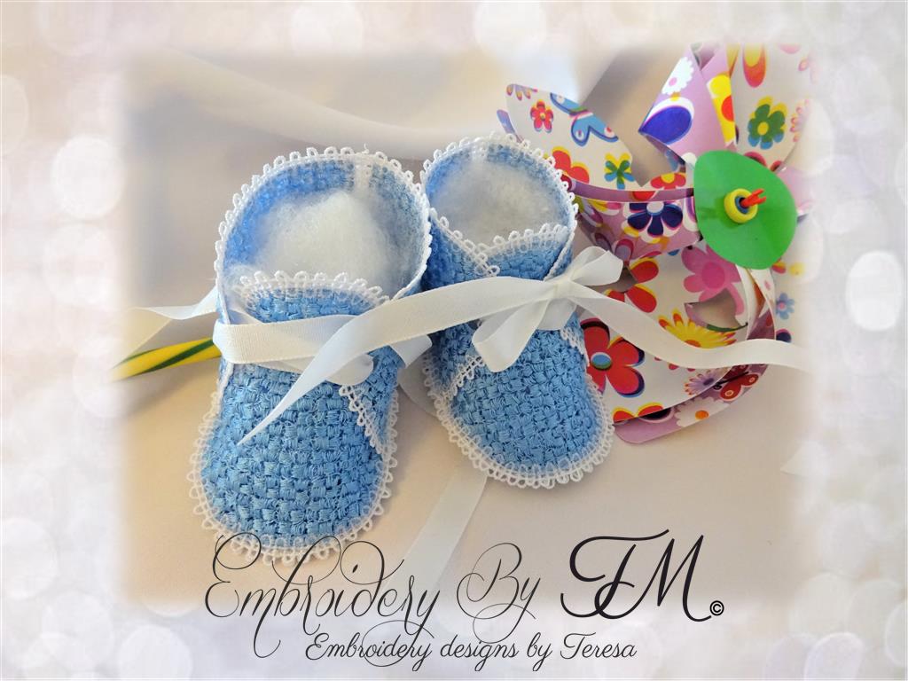 Baby booties lace blue color No.19/ 4x4 hoop