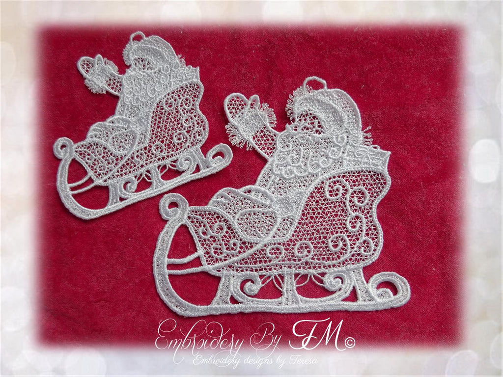 Santa on a sleigh/two sizes/4x4 hoop and 5x7 hoop