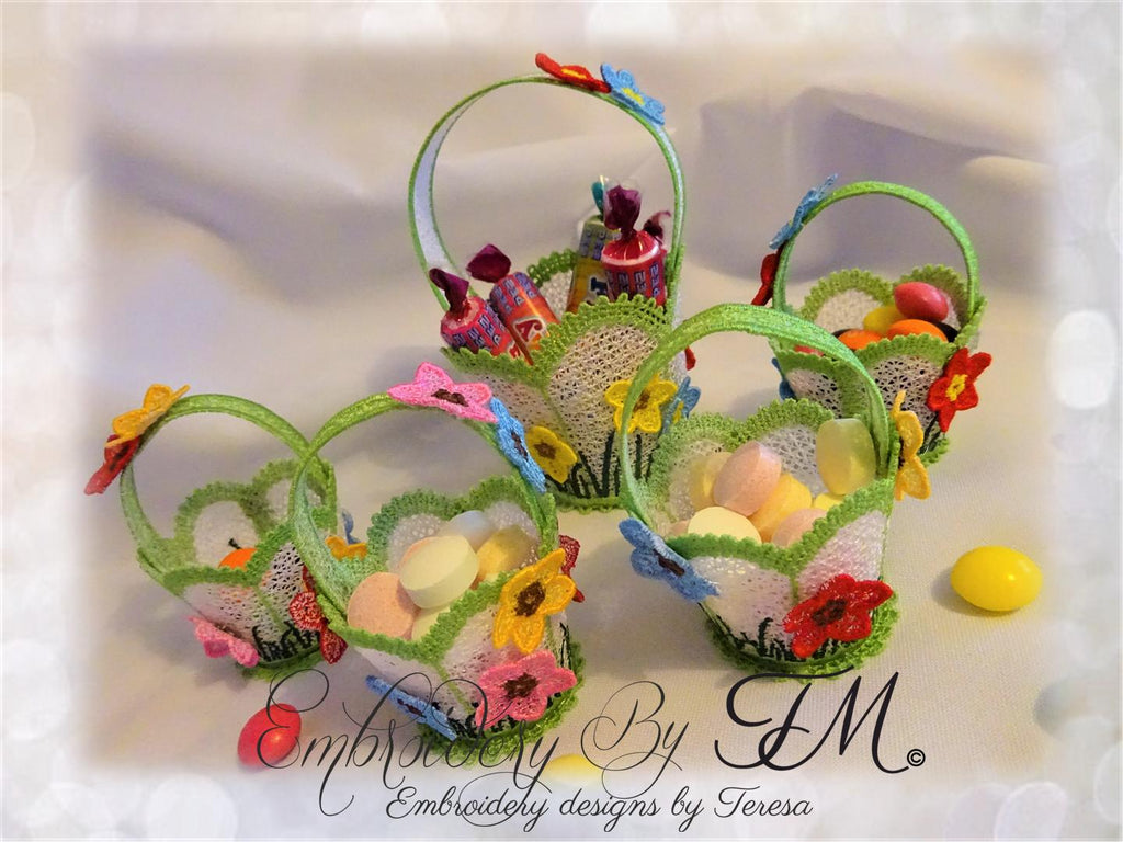 Easter baskets with flowers / two sizes / large 5x7 hoop and small 4x4 hoop + flowers