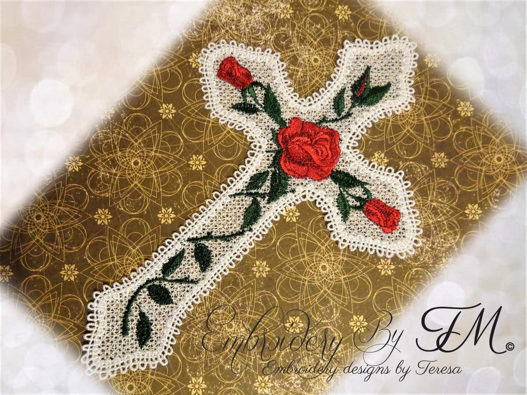 Lace cross with roses  / two sizes /5x7 hoop and 4x4 hoop