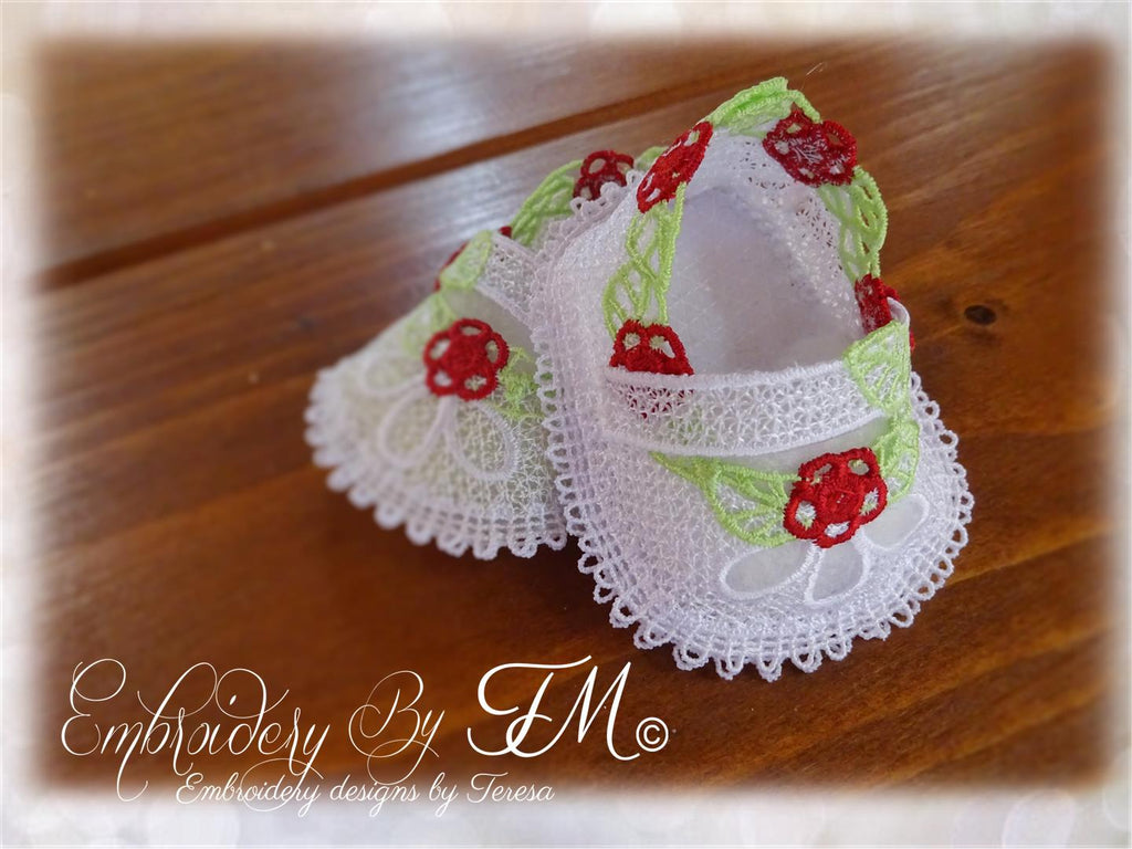 Booties  flowers for doll No.2a/4x4 hoop