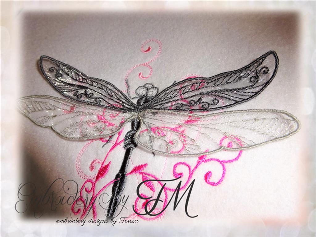 Dragonfly embroidery with 3D wings / two sizes /