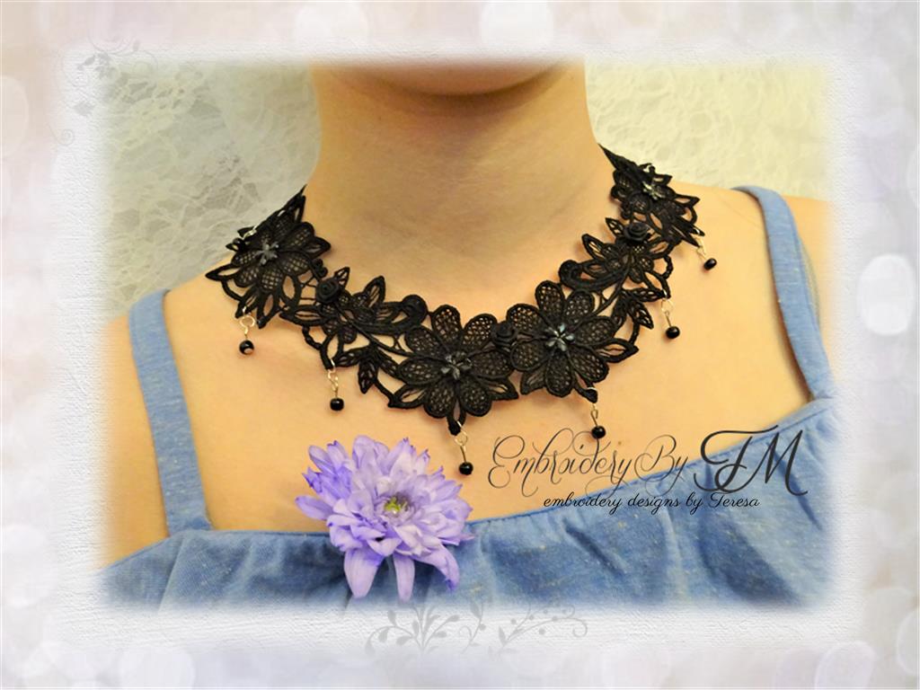 Lace Necklace Flowers 1 / 5x7 hoop/Universal size