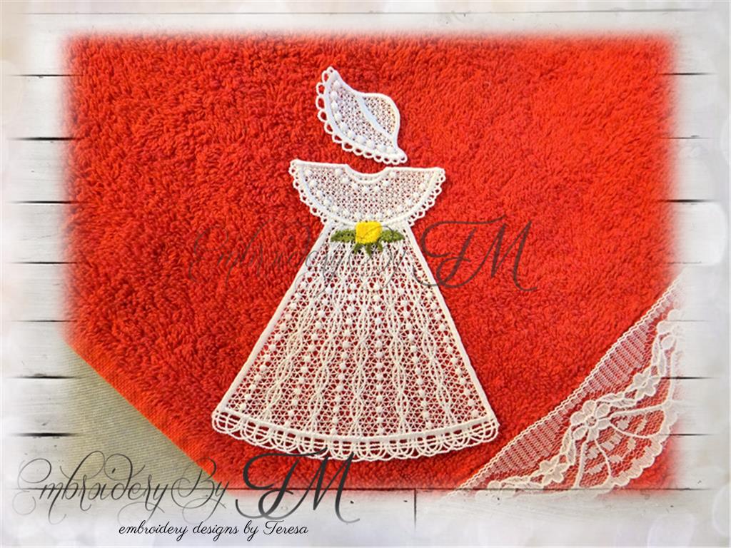 Dress and hat / lace application / two sizes