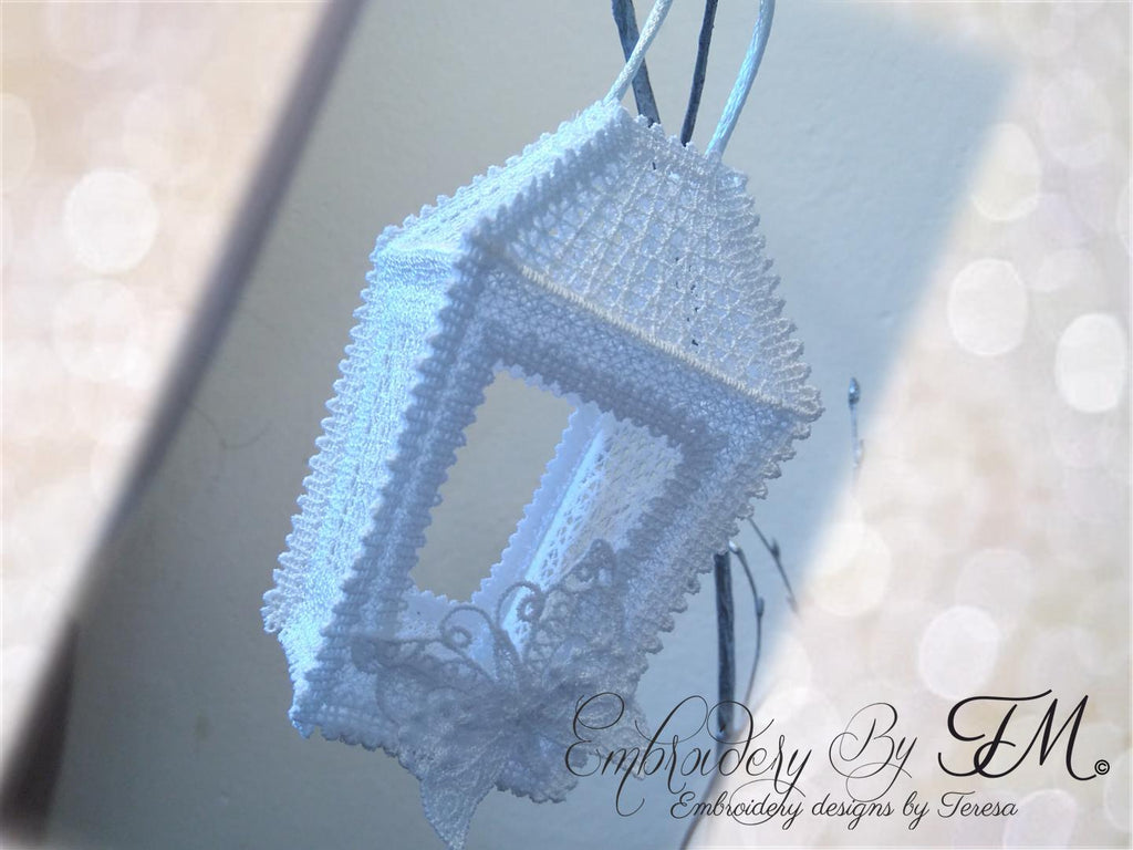 Lantern lace small design / 4x4 hoop