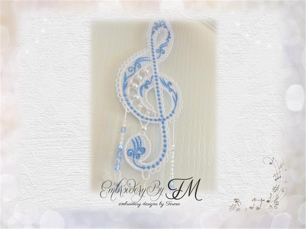 Lace Treble clef and music notes / 5x7 hoop