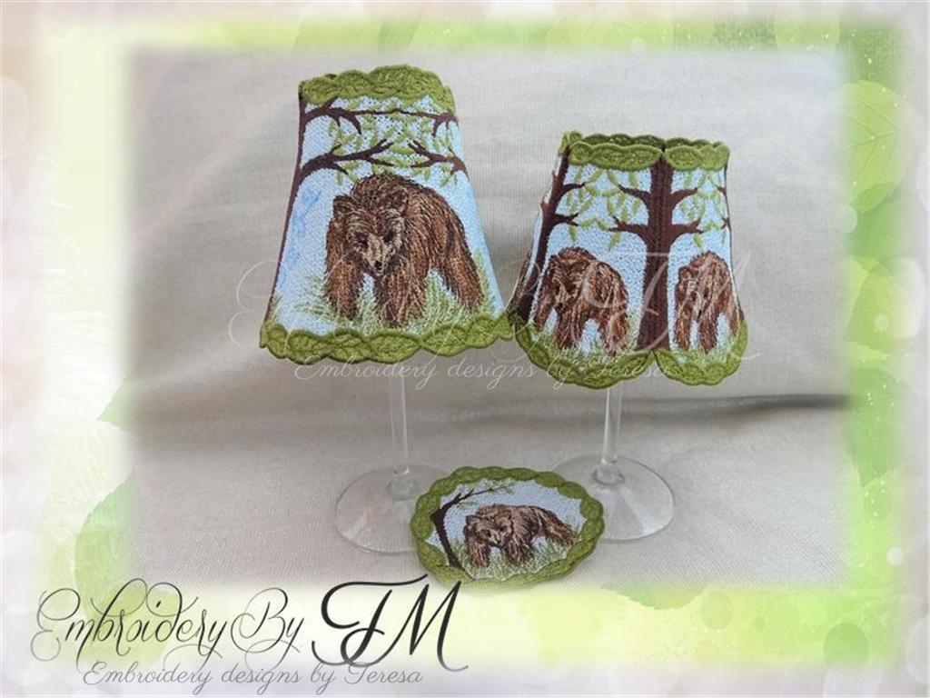 Wine glass shades bear / two variations+ coaster / 5x7 and 4x4 hoop