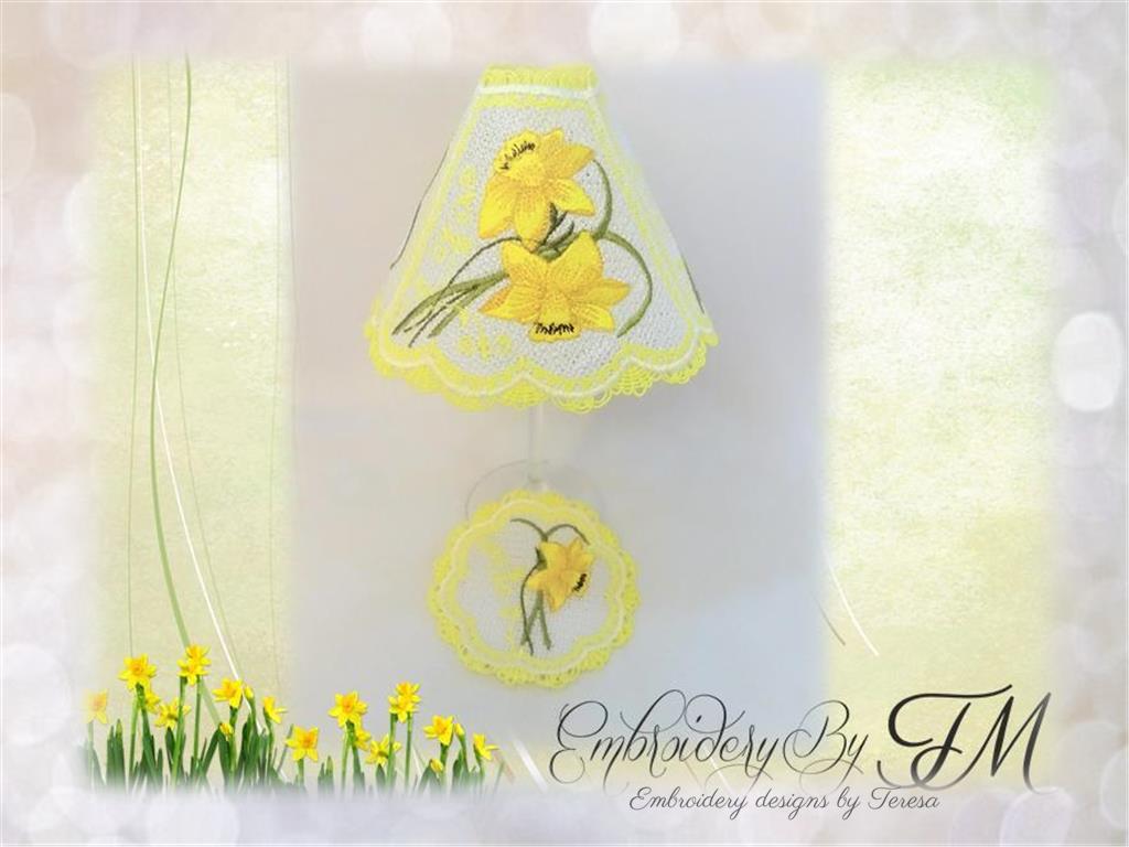 Wine glass shades with Daffodil +coaster/ 5x7 hoop