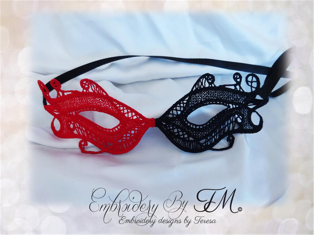 Lace mask red and black