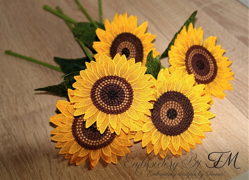 3D sunflower / 5x7 hoop