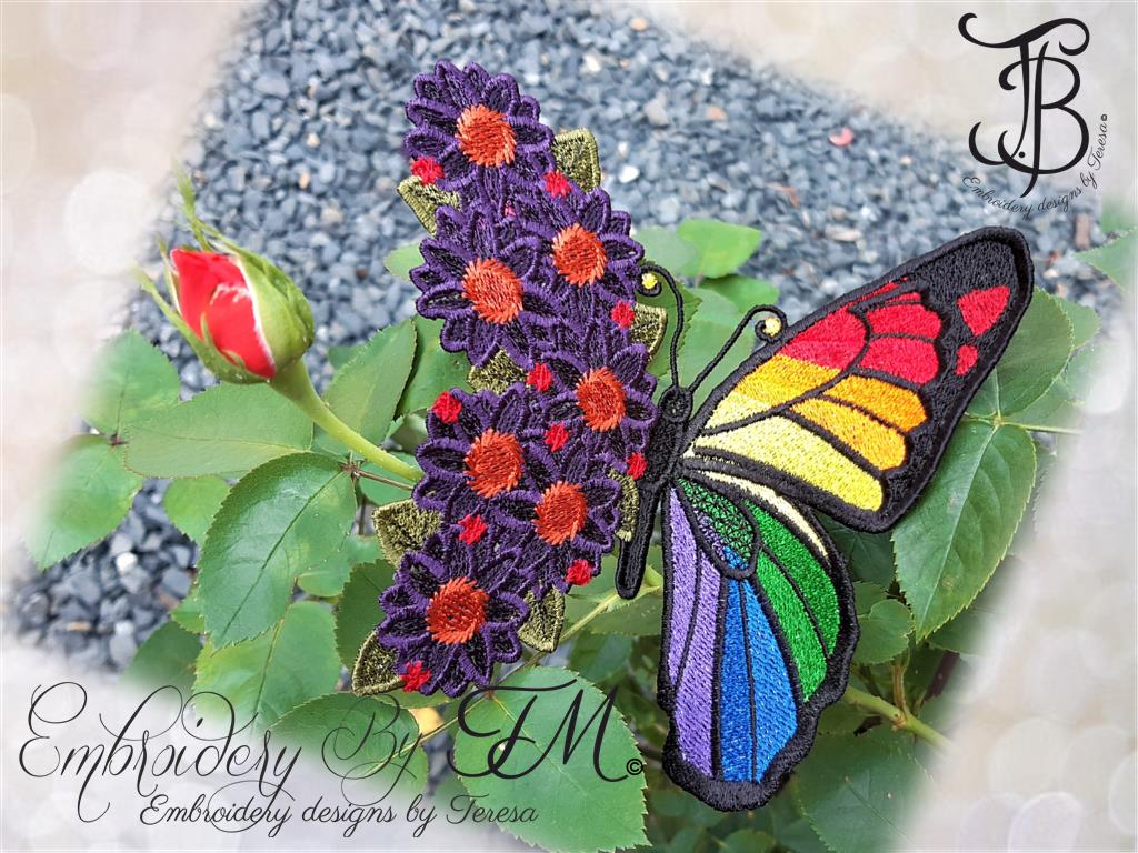 Butterfly rainbow / 5x7 hoop or larger