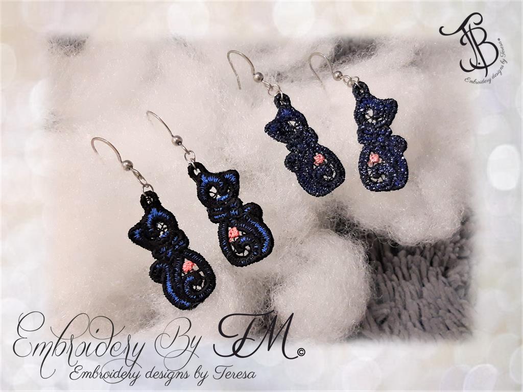 Earrings with cat and bow/ 4x4 hoop