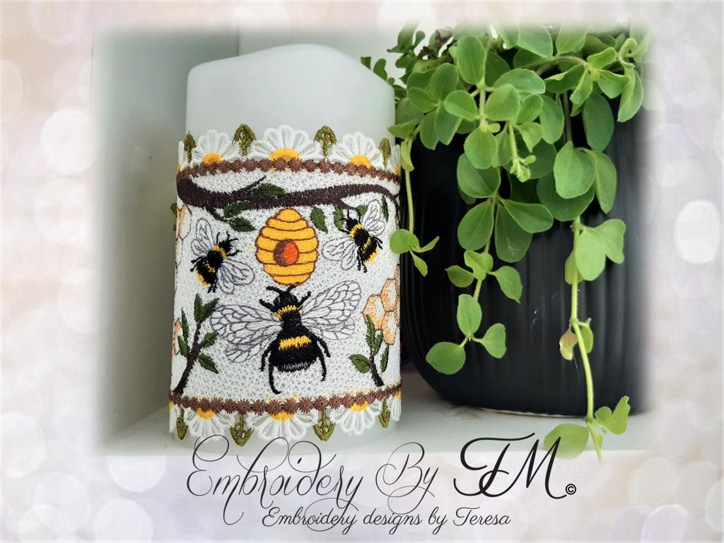 Candle corset with bees/5x7 hoop