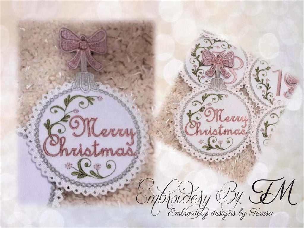 Decorations Merry Christmas / ITH/ combination of felt and lace / 5x7 hoop