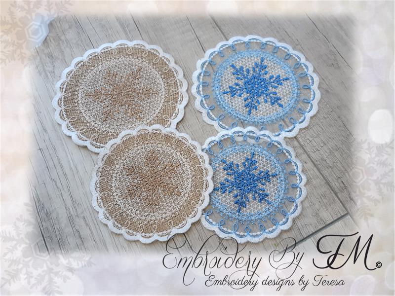 Coaster circle with snowflakes/ 4x4 and 5x7 hoop /design on organza or fabric